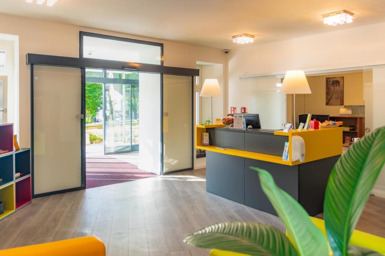 Lobby und Aufenthaltsbereich